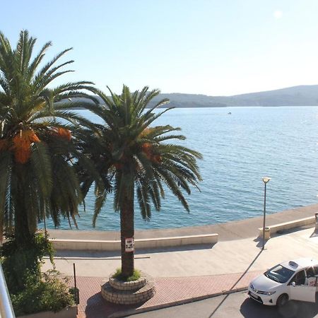Chic Apartment In The City Center By The Sea Tivat Exterior foto