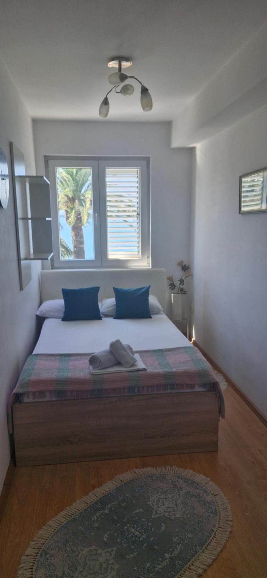 Chic Apartment In The City Center By The Sea Tivat Exterior foto